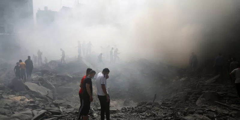 The jury was asked to conclude whether the protestors' actions were reasonable in attempting to save lives in the Occupied Palestinian Territory amid ongoing Israeli airstrikes. Credit: Anas Mohammed / Shutterstock.