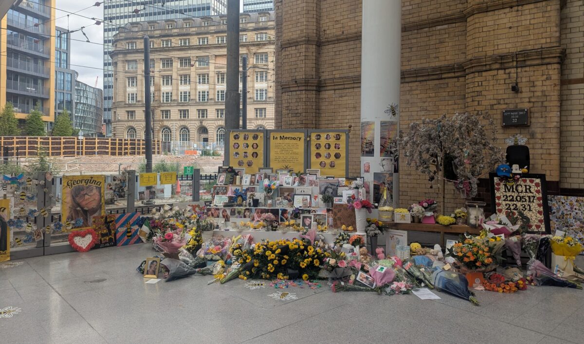 The memorial to the 22 victims of the Manchester Arena bombing in Victoria Station, Manchester. Credit: Alex Blair / Garden Court North.